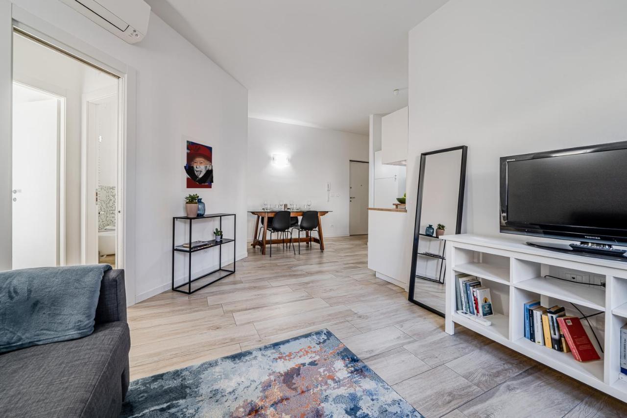 Casa Nicola Ai Filippini Apartment เวโรนา ภายนอก รูปภาพ