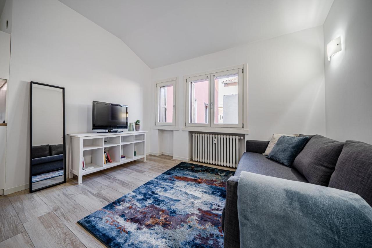 Casa Nicola Ai Filippini Apartment เวโรนา ภายนอก รูปภาพ