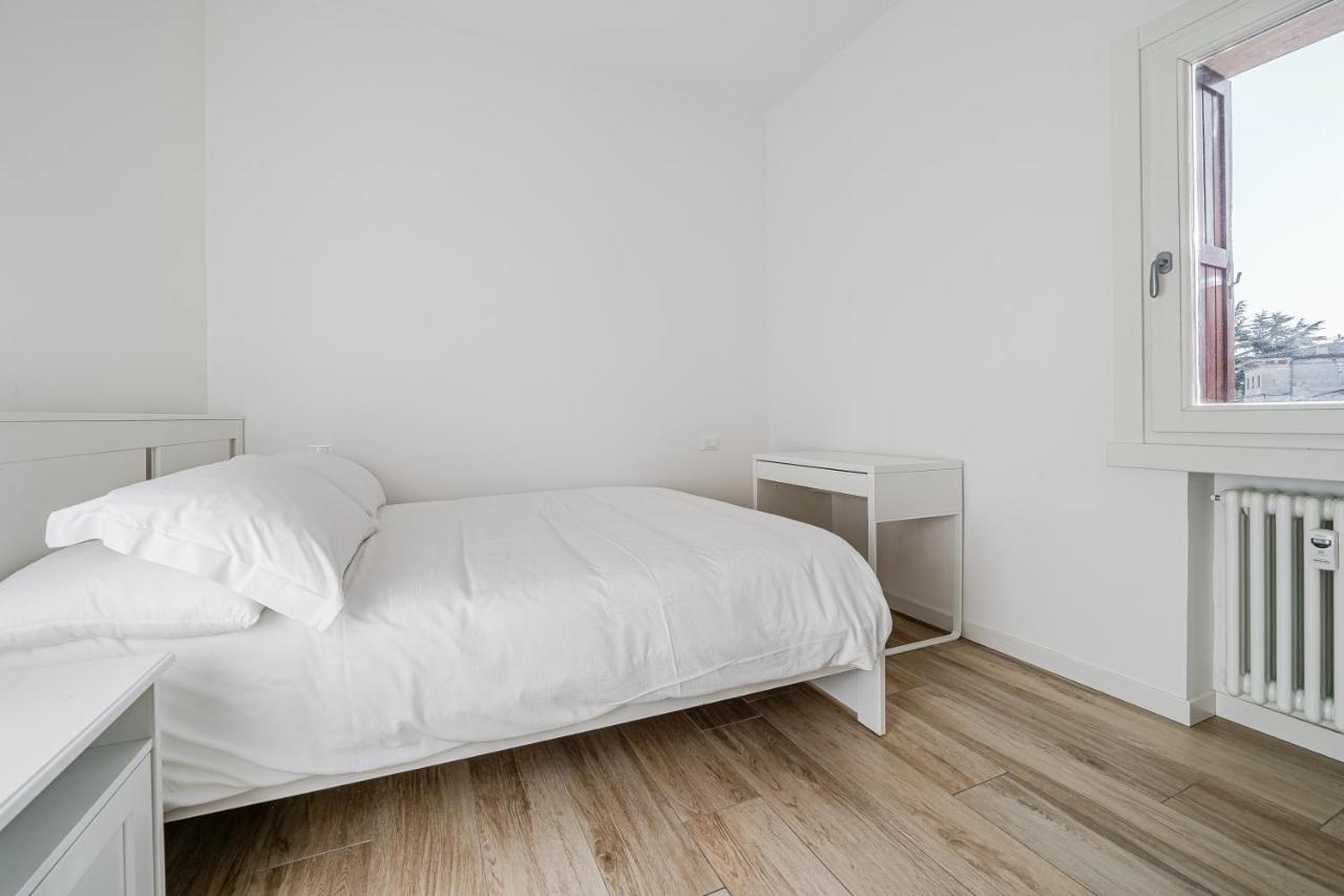 Casa Nicola Ai Filippini Apartment เวโรนา ภายนอก รูปภาพ